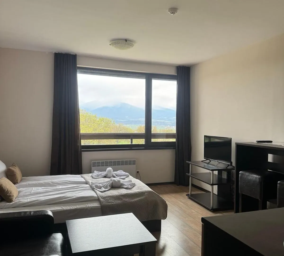 Alpine Lodge Bansko Apartments