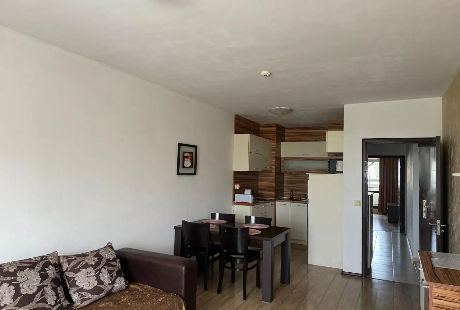 Alpine Lodge Bansko Apartments