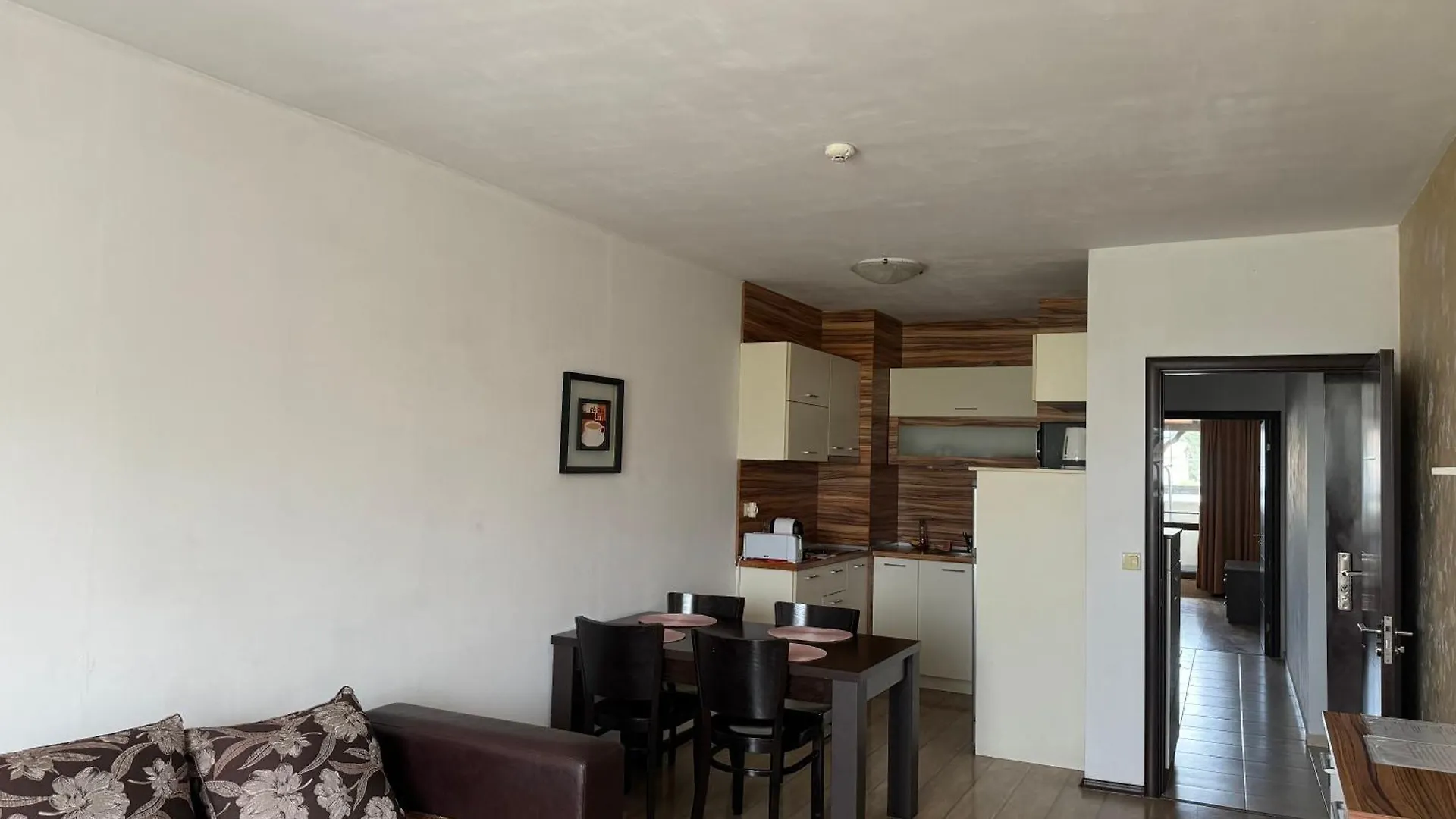 Alpine Lodge Bansko Apartments